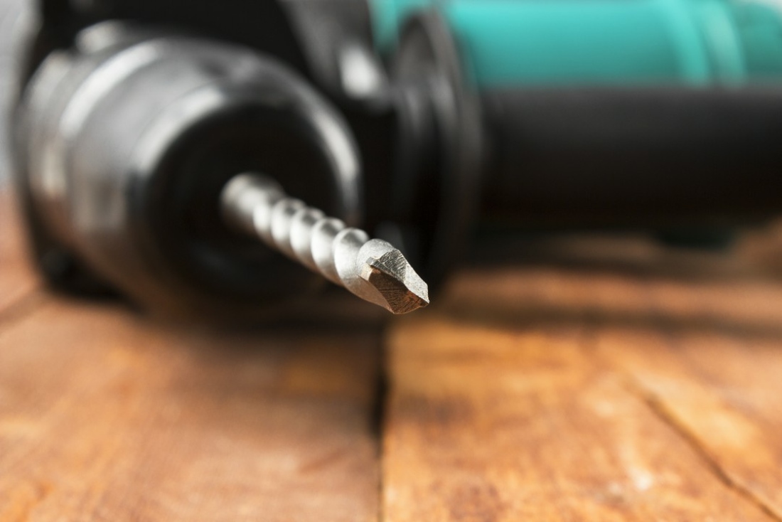 wiertło w wiertarce