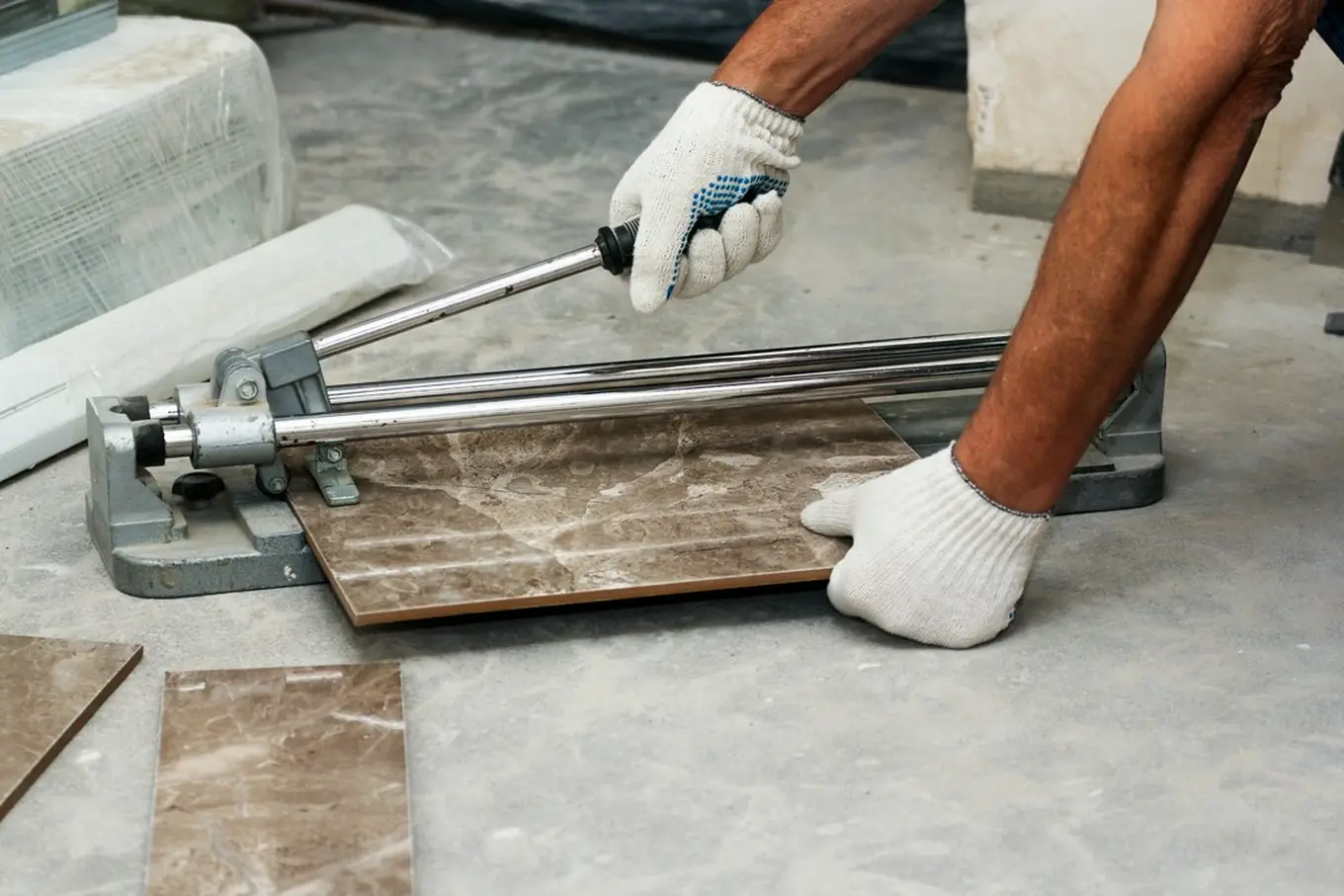 przecinanie płytek marmurowych