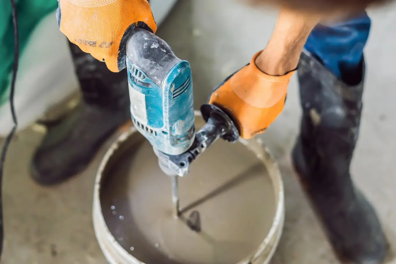 robotnik z mieszadłem